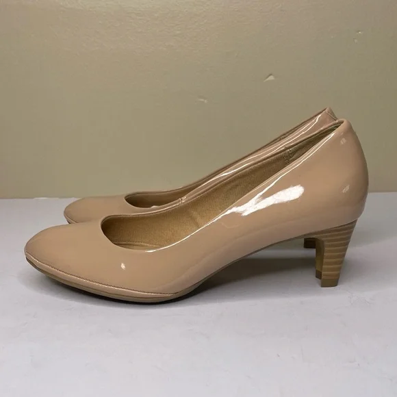 CROFT & BARROW Nude Kitten Heel Pumps Comfort Versatile Corporate Career NWT 6 M - Picture 16 of 16